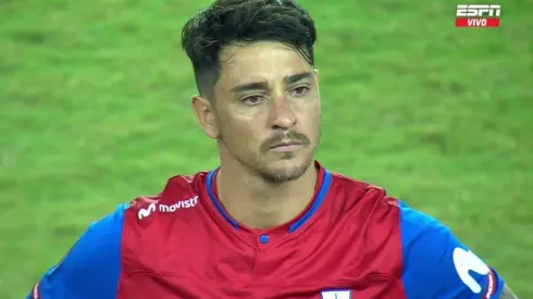 Fernando Zampedri terminó tostado tras la derrota de la UC ante Atlético Nacional por la Copa Libertadores.