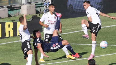 Este domingo Colo Colo recibe en el Estadio Monumental a Universidad de Chile.
