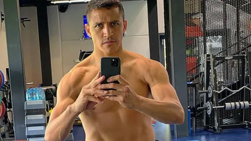 Alexis Sánchez da una buena demostración de su estado físico.
