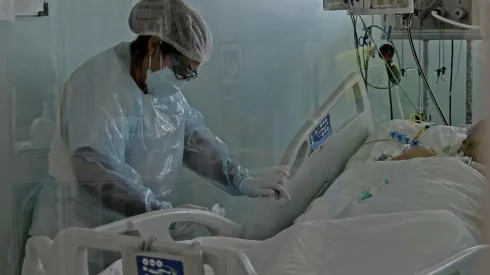 Aumento de pacientes graves por Covid-19 provoca una saturación en uso de camas en la ICU del Hospital Dr. Ernesto Torres Galdames