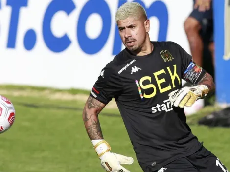 El Mono se candidatea a Colo Colo: "Puedo quitarle la titularidad a Cortés"