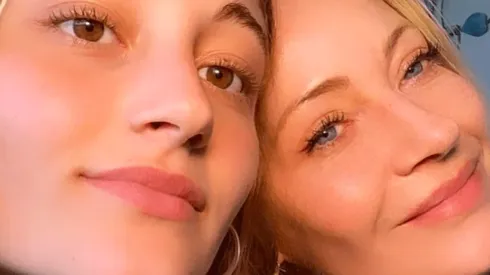 Marcela Vacarezza junto a su hija Florencia Araneda, las protagonistas del viralizado challenge de Tik Tok.