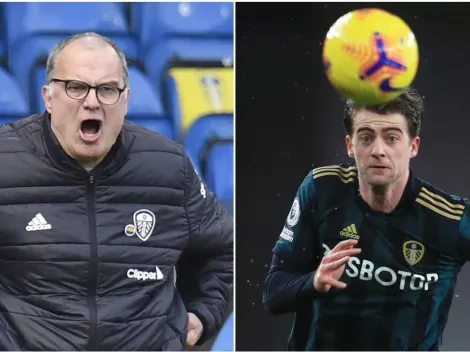 Bielsa queda con lentes torcidos tras sendo pelotazo en la cara