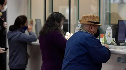 Los pensionados con rentas vitalicias podrán sacar hasta el 10% de su fondo con tope de 150 UF.