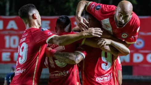 Argentinos Juniors sufre por cinco casos de coronavirus