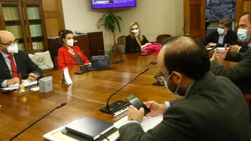 ¿Se reducirá el IVA en productos esenciales?