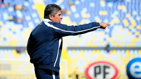 Jorge Contreras destacó en el fútbol chileno por su impecable pegada en los tiros libres.