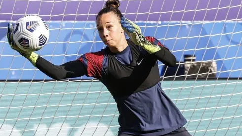 Christiane Endler es prenda de garantía para la visita de Paris Saint Germain al Barcelona, este domingo por el pase a la final de la Champions League Femenina