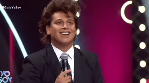 El cantante compartió la noticia en sus redes sociales.