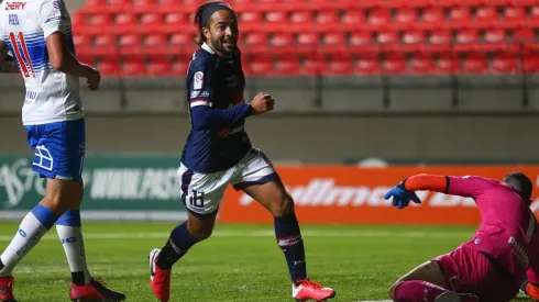 Mathías Vidangossy dejó desparramada a media Universidad Católica y anotó el mejor gol de lo que va del Campeonato Nacional en el triunfo de Melipilla