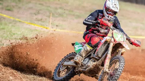 Con varios malestares físicos concluyó el piloto chileno en la prueba que se realizó en Crawfordsville.