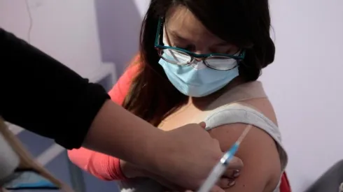 Las embarazadas también son parte de la vacunación de esta semana.