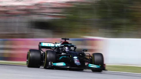 Lewis Hamilton lidera la clasificación general de pilotos y va por un nuevo triunfo en Montmeló