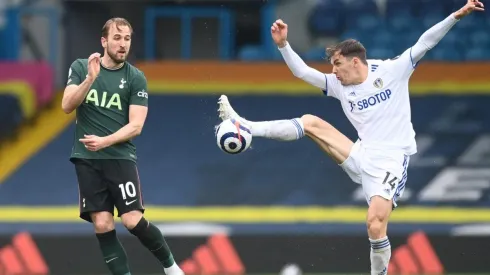 Leeds se hizo fuerte de local y volvió a complicar a otro elenco del Big Six.