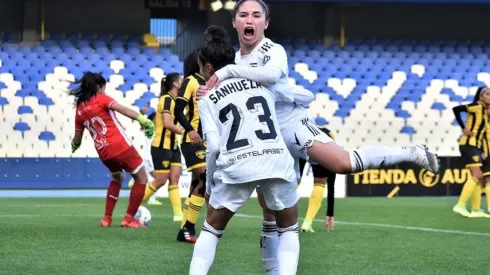 Colo Colo se afirma en el liderato tras vencer a Fernandez Vial