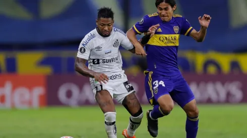 Boca Jrs dio el primer golpe en el duelo jugado en Argentina.