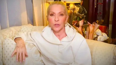 Yuri en el video con el comunicado que publicó en Youtube.