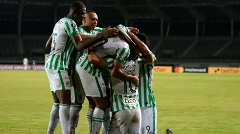 Atlético Nacional es el escolta de Argentinos Juniors en este momento, pero una caída puede cambiar todo.