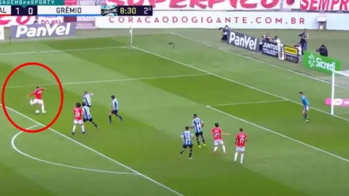 Palacios estuvo a punto de marcar en el clásico de Porto Alegre