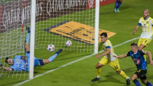 Un triunfo dejaría a Huachipato con la clasificación abrochada.