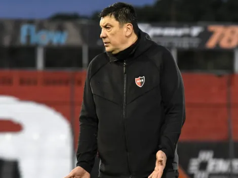 Aseguran que el Mono Burgos se fue de PLR en Newells Old Boys