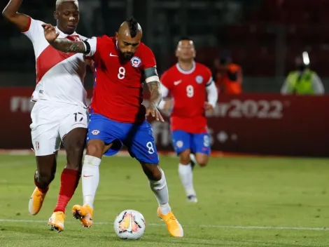 Vidal: "Colo Colo tiene juveniles increíbles, no sé por qué no juegan"