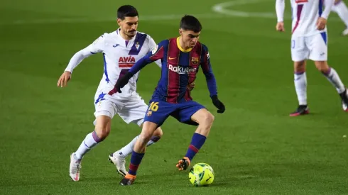 Barcelona enfrenta al descendido Eibar.