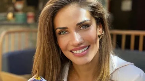 Carolina de Moras es la conductora del programa en Instagram Velvet al Desayuno.