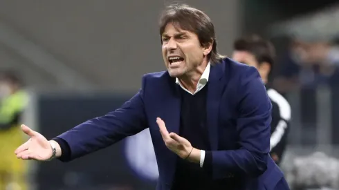 Conte se va del Inter luego de dirigir en Milán por dos temporadas.