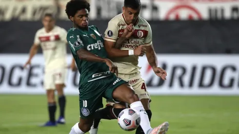 Universitario debe sumar como sea, y esperar que Defensa y Justicia derrote a Independiente del Valle.