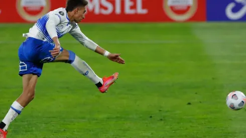 Diego Valencia marcó un gol fundamental para Universidad Católica.
