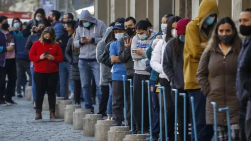 Vacunatorios móviles en el centro de Santiago