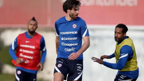 Ben Brereton en el entrenamiento de la selección chilena