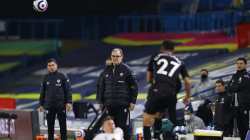 El rosarino fue incluido en el top five de los DT's de la Liga Premier.