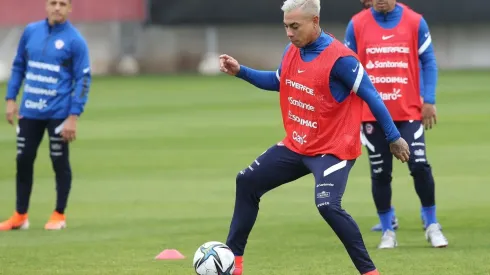 Vargas se perfila como titular ante Argentina