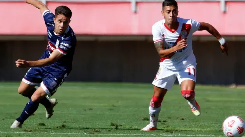 Deportes Melipilla y Curicó Unido pueden sufrir duras bajas en sus planteles por el interés del Puebla de México