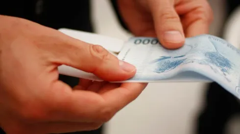 ¿Quiénes reciben el pago automático del IFE?