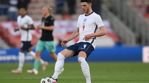 Declan Rice pelea por un puesto en la titularidad de Inglaterra