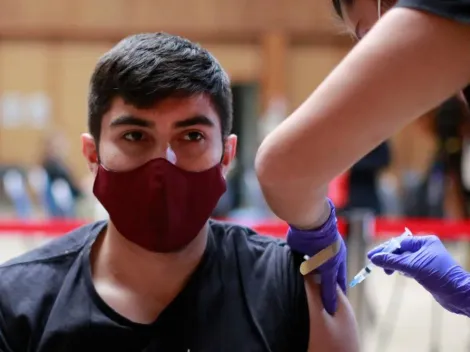 ¿Cuándo se vacunan los jóvenes de 17 años?