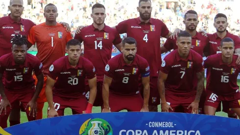 Venezuela tiene serios problemas para enfrentar a Brasil luego de un brote de coronavirus en su plantel