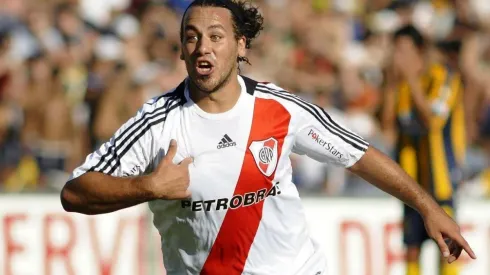 El ex Palestino Cristian Fabbiani ningunea a Scaloni.