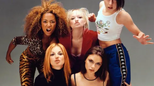 Las Spice Girls en una de sus fotos promocionales de los 90's.