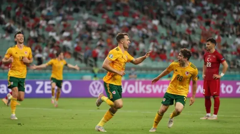 Aaron Ramsey celebra el primer gol del partido