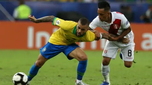 Dani Alves volverá con la selección de Brasil para Tokio 2020.