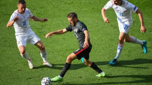 República Checa le saca un empate a una Croacia que se complica en el Grupo D de la Eurocopa.