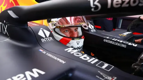 Max Verstappen lidera la tabla general de pilotos de la F1 con solo cuatro unidades más que Lewis Hamilton.