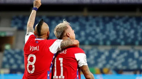 Vargas anotó su segundo gol en este torneo y el tercero a Uruguay