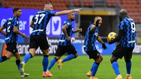 Inter quiere reforzar la banda izquierda con Jordi Alba.