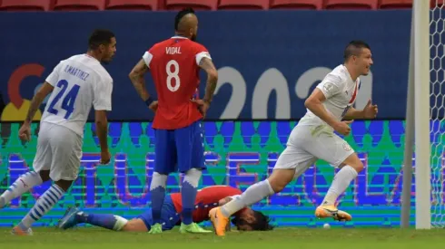 Chile se encuentra con Paraguay en su última fecha.