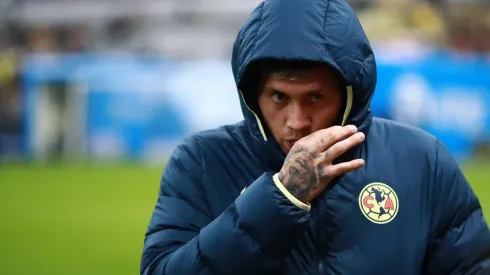 Nicolás Castillo no lo pasa bien: América le busca equipo y no hay interesados.